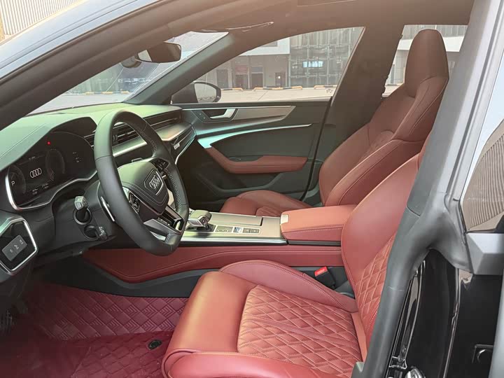 Audi A7L 2025 2025款 45 TFSI quattro 黑武士版