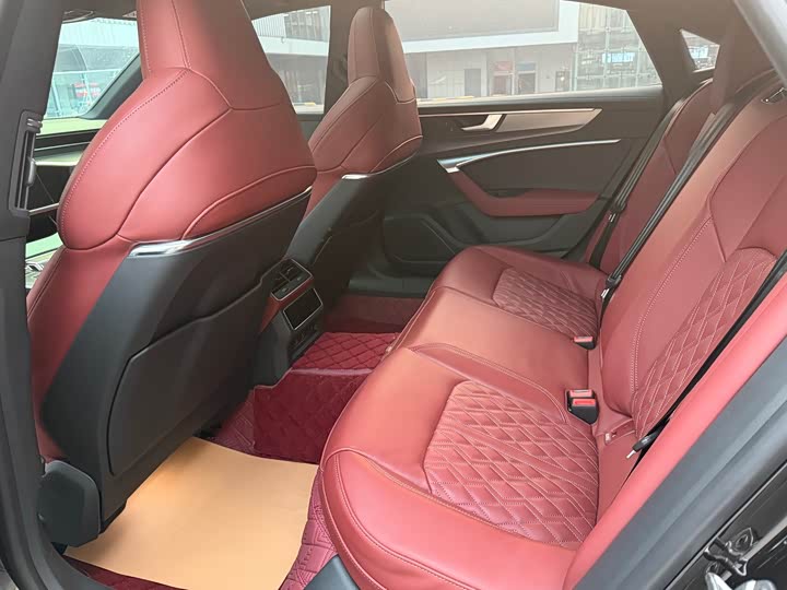 Audi A7L 2025 2025款 45 TFSI quattro 黑武士版