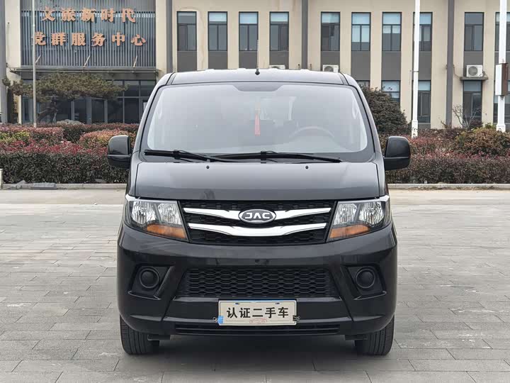 JAC Refine M3 2019 2019款 PLUS 创客版 1.8L 豪华智能型