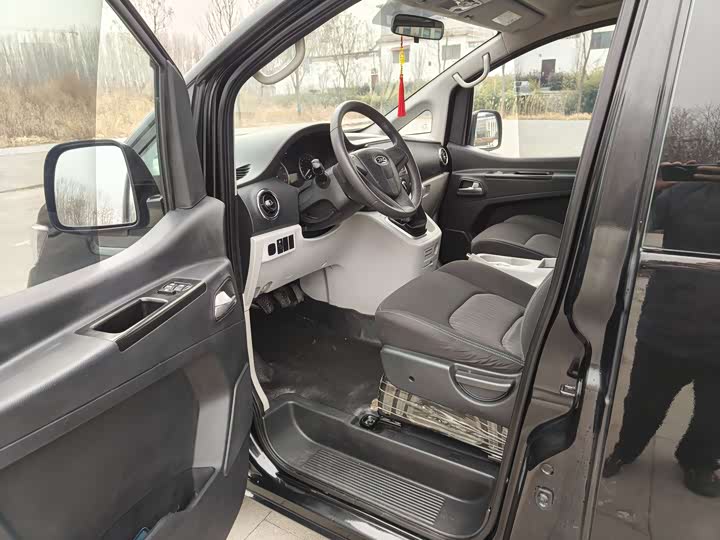 JAC Refine M3 2019 2019款 PLUS 创客版 1.8L 豪华智能型