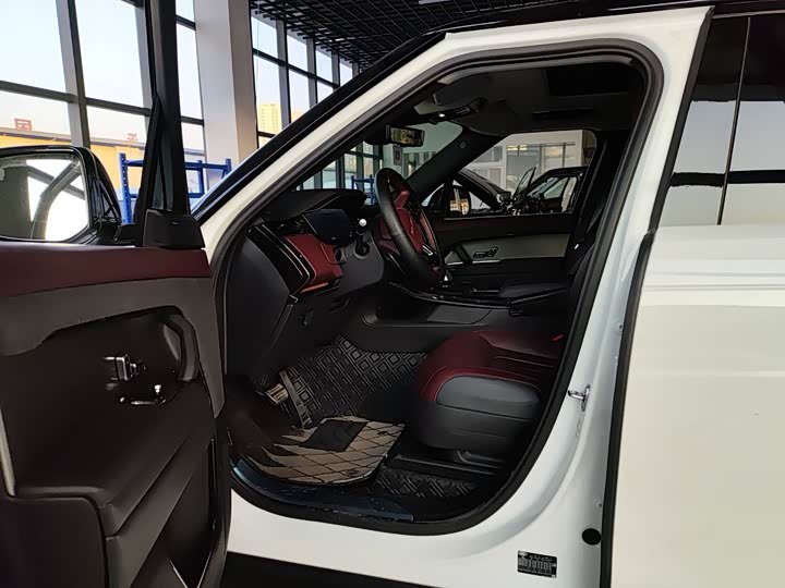 Land Rover Range Rover Sport 2024 2024款 400PS Dynamic SE