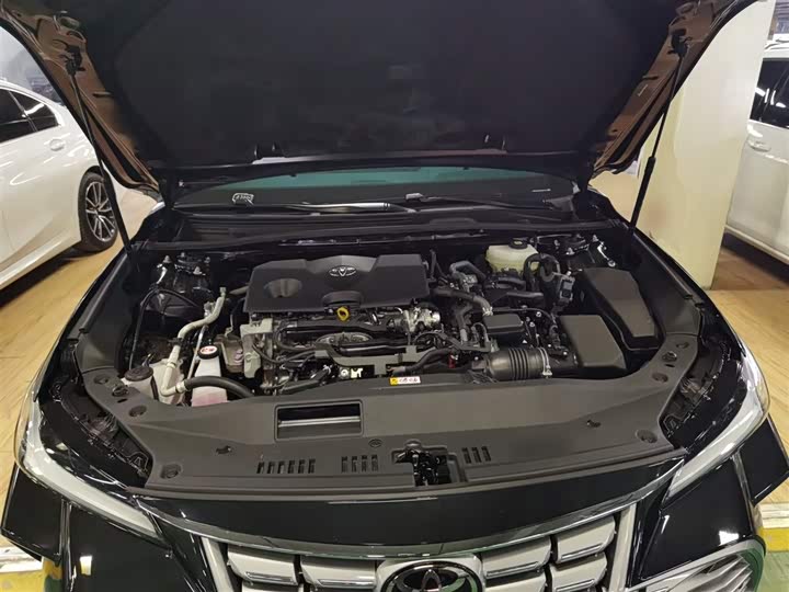 Toyota Avalon 2024 2024款 双擎 2.0L 豪华版