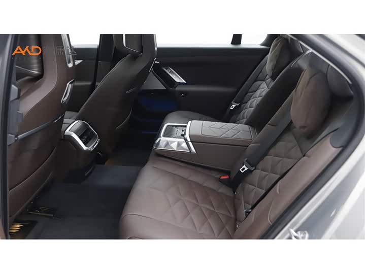 BMW 7 Series 2023 2023款 740Li 领先型 M运动套装