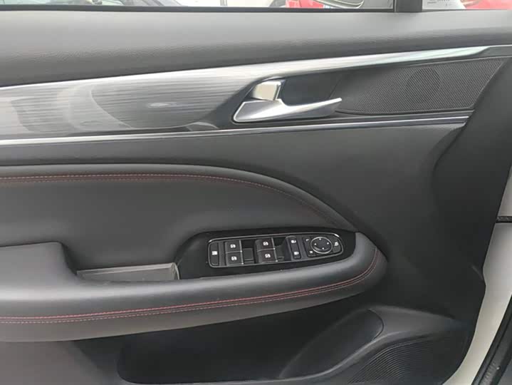 GAC Trumpchi GS4 Plus 2021 2021款 270T 自动星辰版