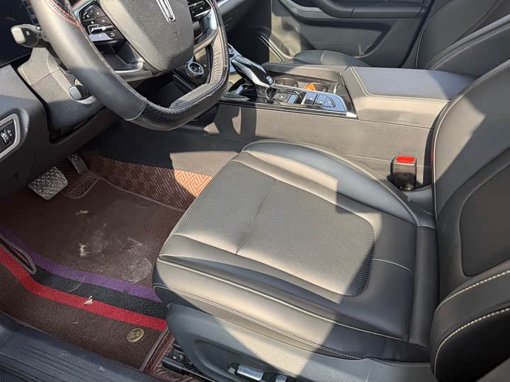 Bestune B70 2024 2024款 龙腾版 1.5T 领跃型