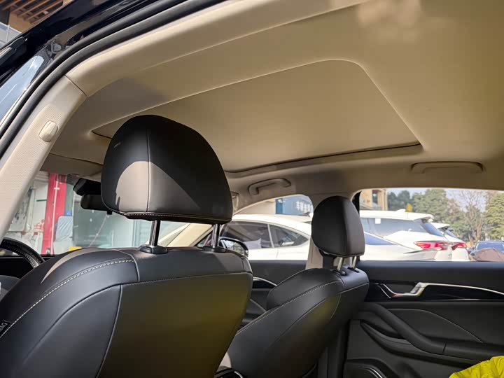 Bestune B70 2024 2024款 龙腾版 1.5T 领跃型