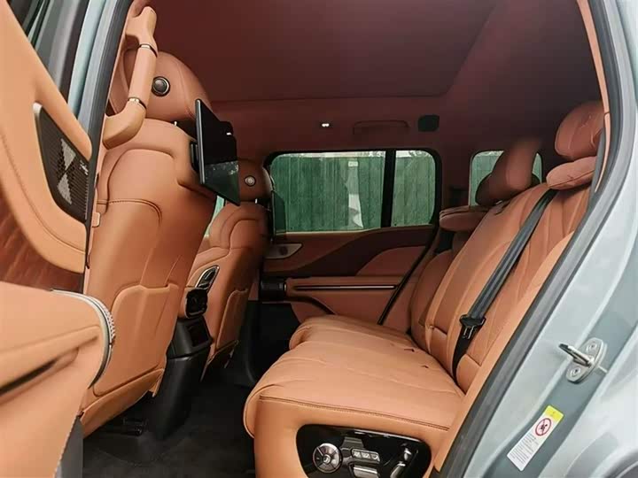 BYD Yangwang U8 2023 2023款 豪华版