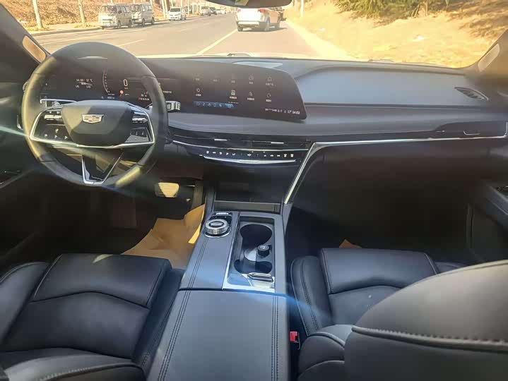 Cadillac CT6 2023 2023款 28T 豪华型