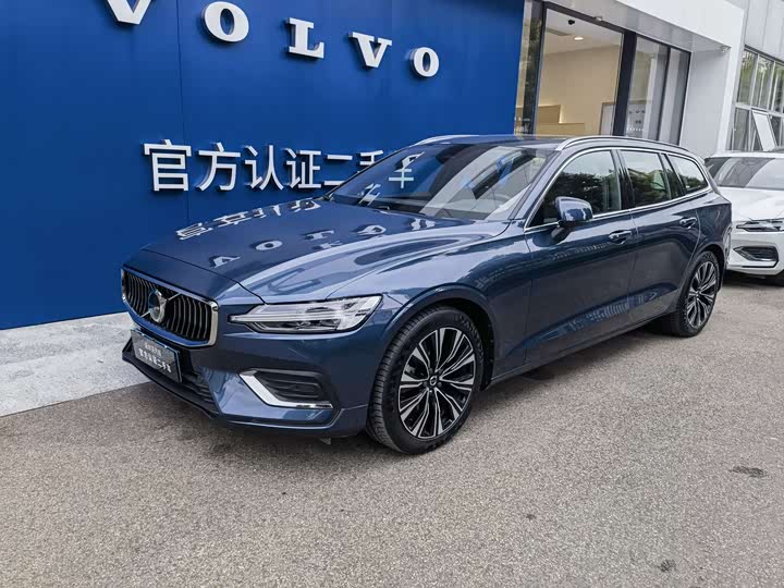 Volvo V60 2024 2024款 B5 智远豪华版
