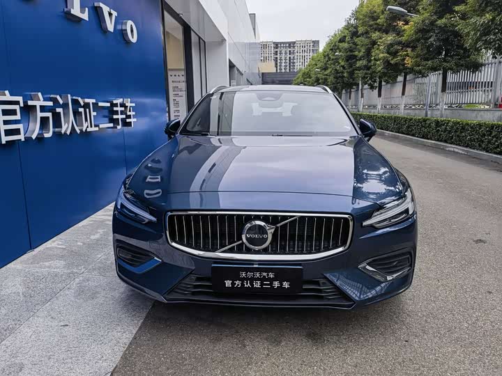 Volvo V60 2024 2024款 B5 智远豪华版