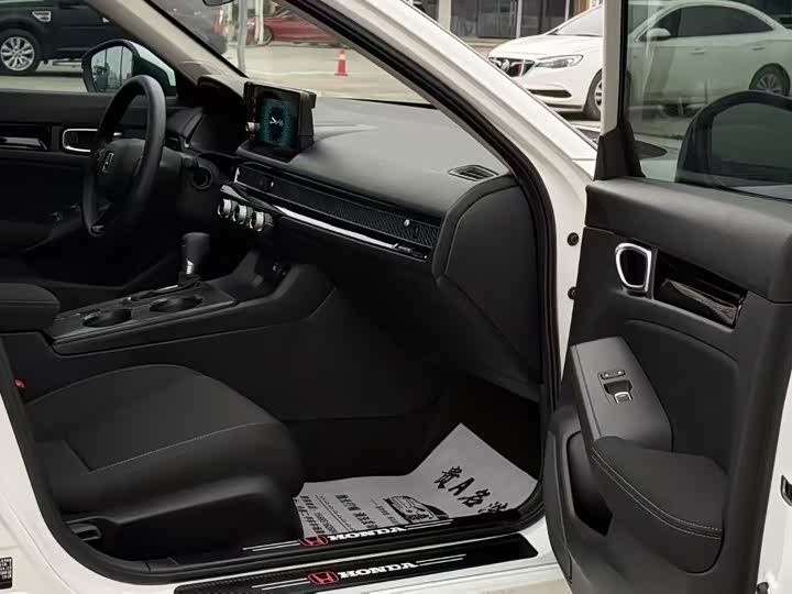 Honda Civic 2025 2025款 240TURBO CVT 智趣Pro