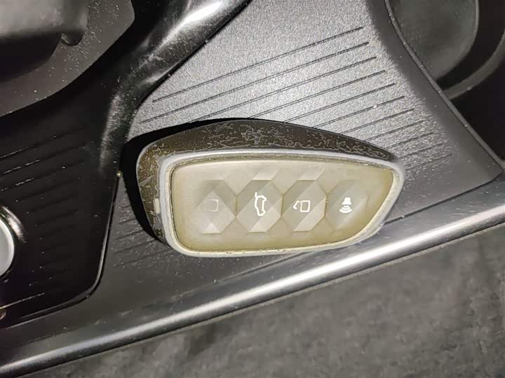 Haval KuGou 2022 2022款 1.5T DCT两驱潮动版