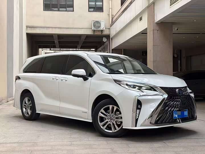Toyota Sienna 2024 2024款 2.5L混动 舒适版