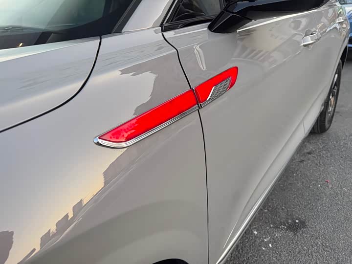 Hongqi HS3 2025 2025款 1.5T 善为版