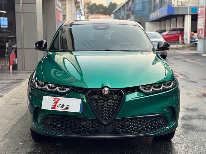 Alfa Romeo Tonale 2023 2023款 2.0T 268HP AWD Veloce赛道版