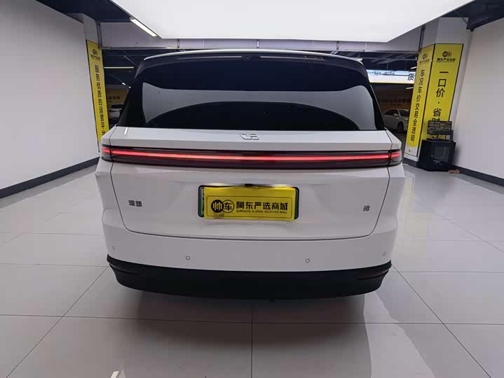 LiXiang i8 2025 2025款 标准版