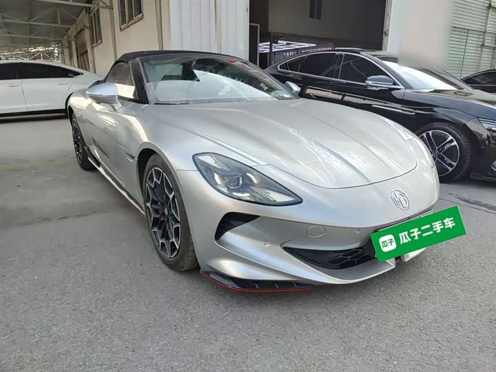 MG Motor Cyberster 2024 2024款 501km 魅力心动版