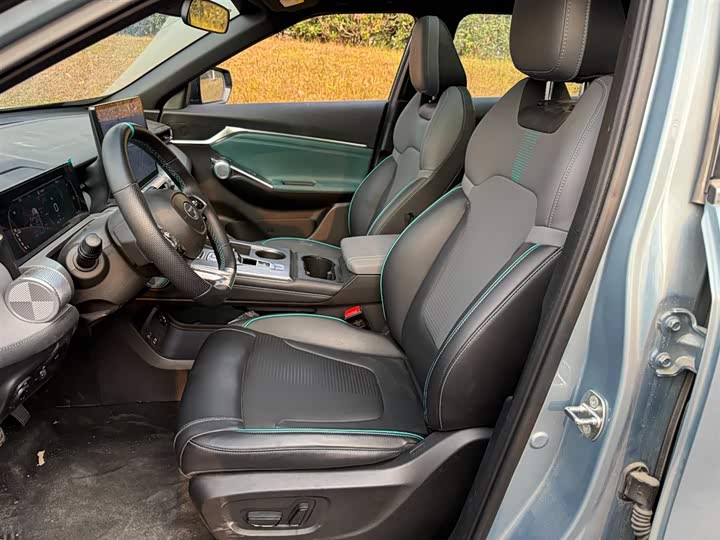 GAC Trumpchi Emkoo 2022 2022款 2.0ATK 双子星Pro版