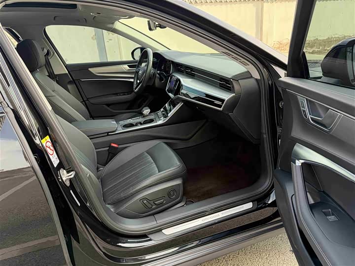 Audi A6 2024 2024款 allroad quattro 55 TFSI 尊享越野型