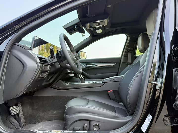 Cadillac CT5 2025 2025款 28T 城市运动版