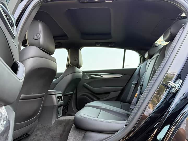 Cadillac CT5 2025 2025款 28T 城市运动版