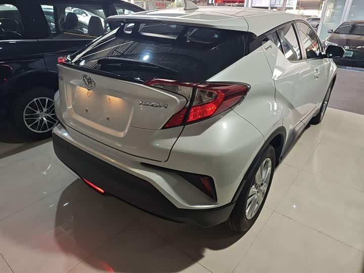 Toyota Izoa 2021 2021款 2.0L 奕动版
