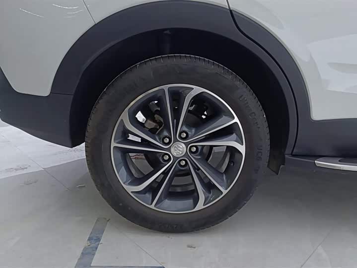 Buick Encore GX 2022 2022款 332T CVT两驱豪华型