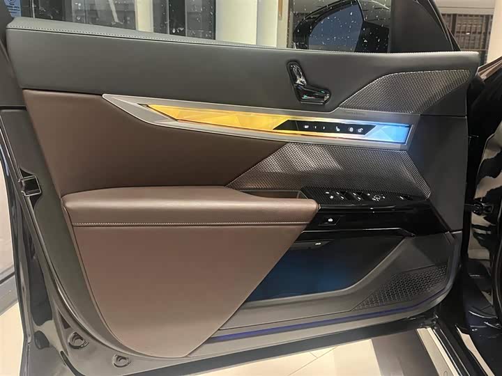 BMW 7 Series 2023 2023款 740Li 尊享型 M运动套装