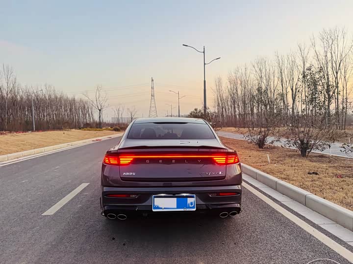 Geely Preface 2025 2025款 东方曜 1.5TD 昆仑版
