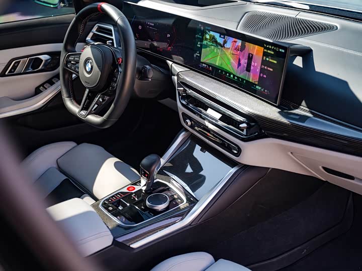 BMW M3 2024 2024款 M3四门轿车 雷霆版