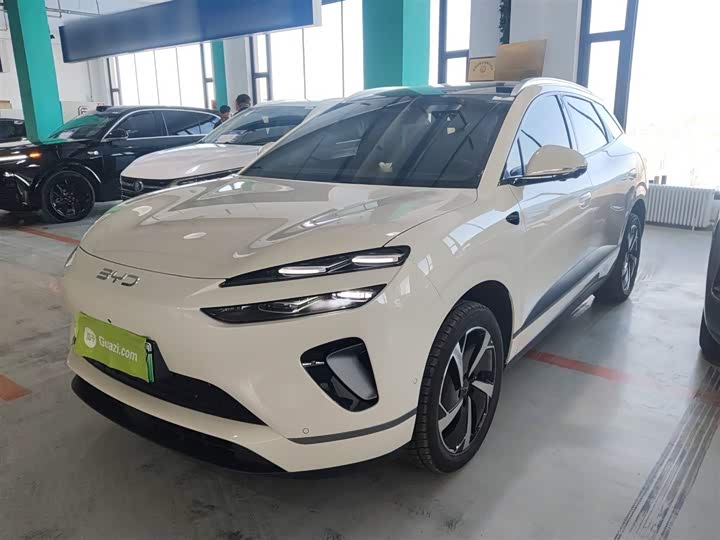 2025 BYD Sea Lion 06 Hybrid/EV