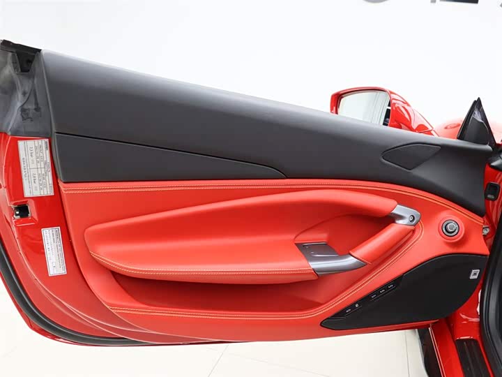 Ferrari F8 2020 2020款 Spider 3.9T V8