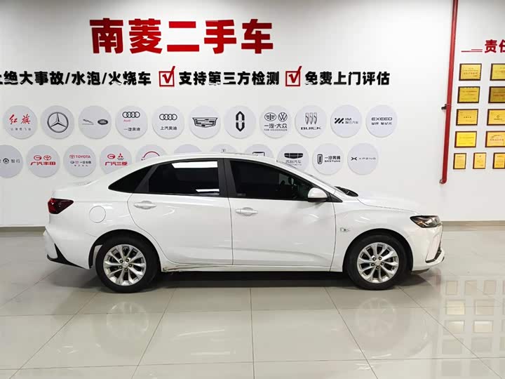 Chevrolet Monza 2024 2024款 1.5L 双离合悦享版