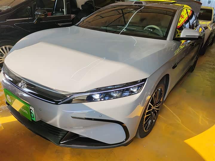 BYD Han 2025 2025款 EV 智驾版 701KM激光雷达旗舰型