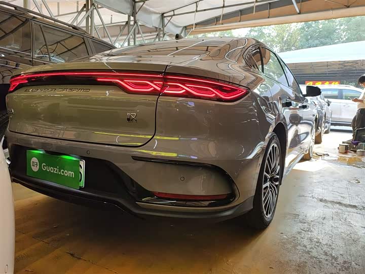 BYD Han 2025 2025款 EV 智驾版 701KM激光雷达旗舰型