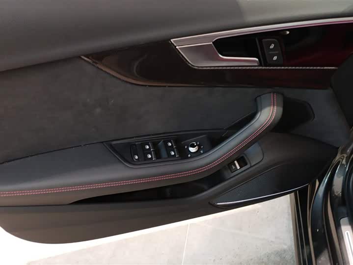 Audi S4 2024 2024款 S4 3.0TFSI