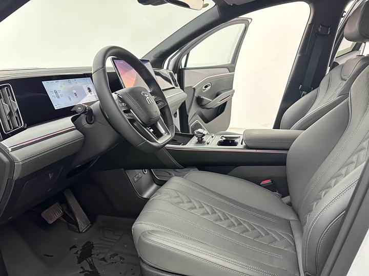 BYD Song L DM-i Hybrid 2025 2025款 智驾版 160km 超越型