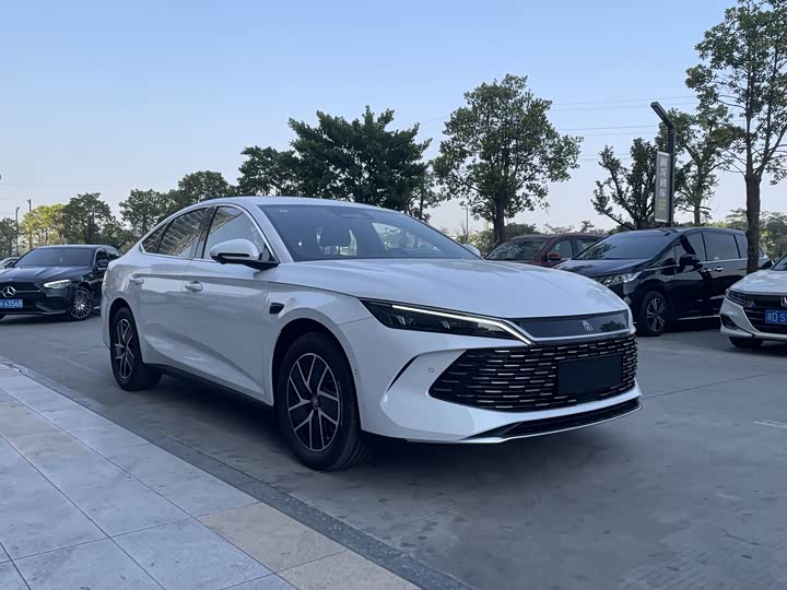 BYD Qin L 2025 2025款 DM-i 智驾版 120KM领先型