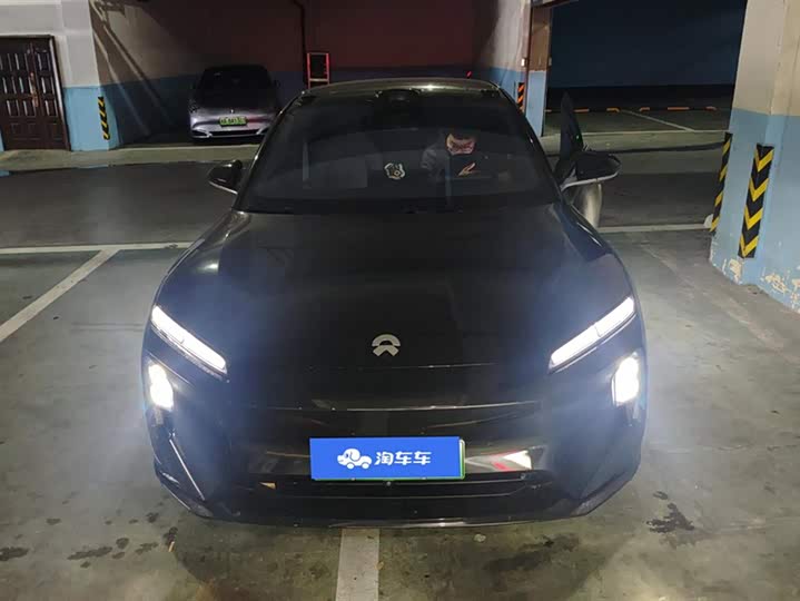 Nio ET5T 2025 2025款 冠军纪念版 75kWh Touring