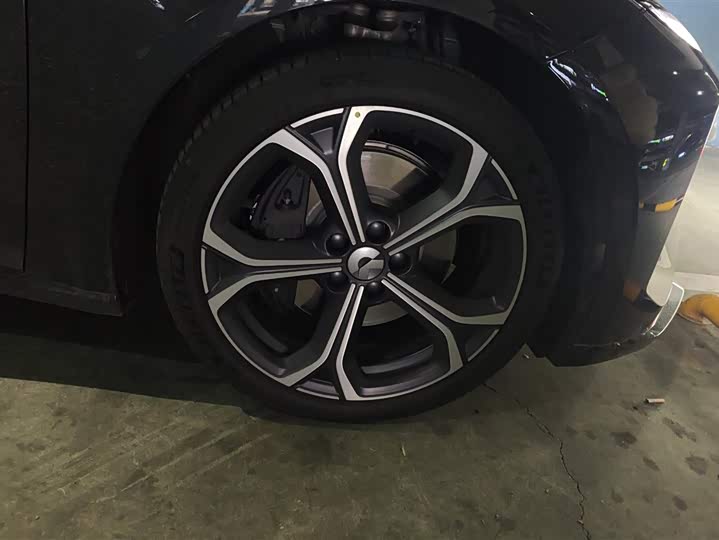 Nio ET5T 2025 2025款 冠军纪念版 75kWh Touring