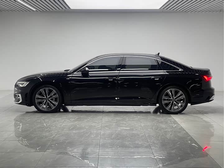 Audi A6L 2025 2025款 45 TFSI 臻选动感型