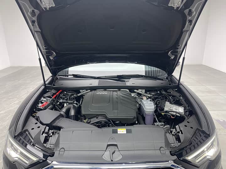 Audi A6L 2025 2025款 45 TFSI 臻选动感型