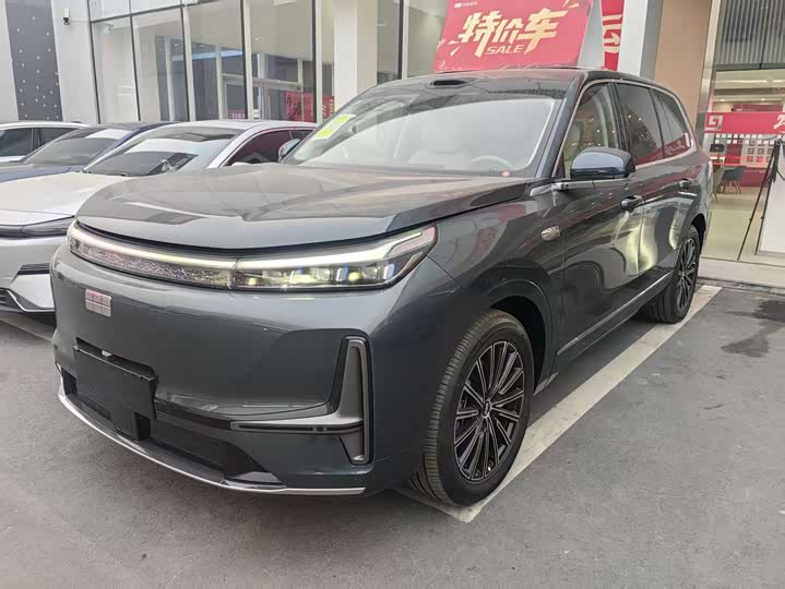 Geely Galaxy M9 2025 2025款 230km 两驱探索版