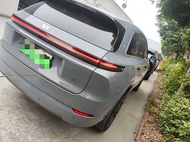 LiXiang L7 2025 2025款 Ultra 智能焕新版