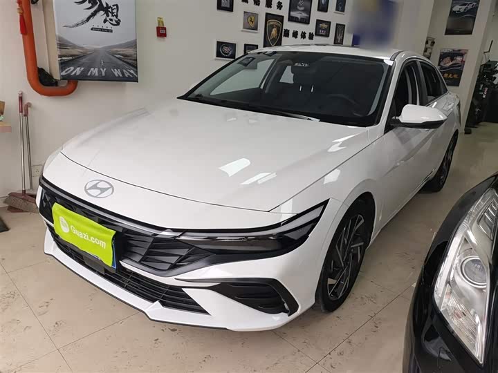 Hyundai Elantra N line 2023 2023款 1.5L CVT LUX尊贵版