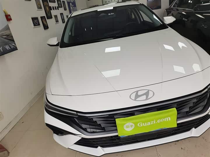 Hyundai Elantra N line 2023 2023款 1.5L CVT LUX尊贵版