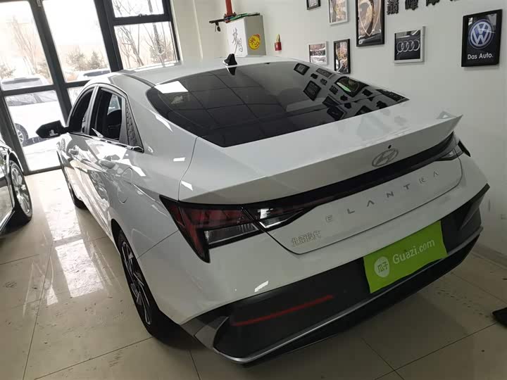 Hyundai Elantra N line 2023 2023款 1.5L CVT LUX尊贵版