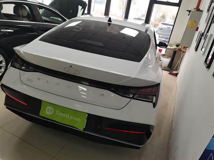 Hyundai Elantra N line 2023 2023款 1.5L CVT LUX尊贵版