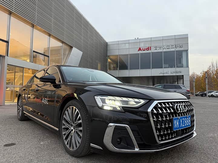 Audi A8 2025 2025款 A8L 50 TFSI quattro 臻选型