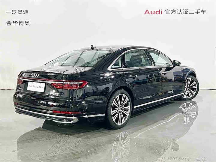 Audi A8 2025 2025款 A8L 50 TFSI quattro 臻选型